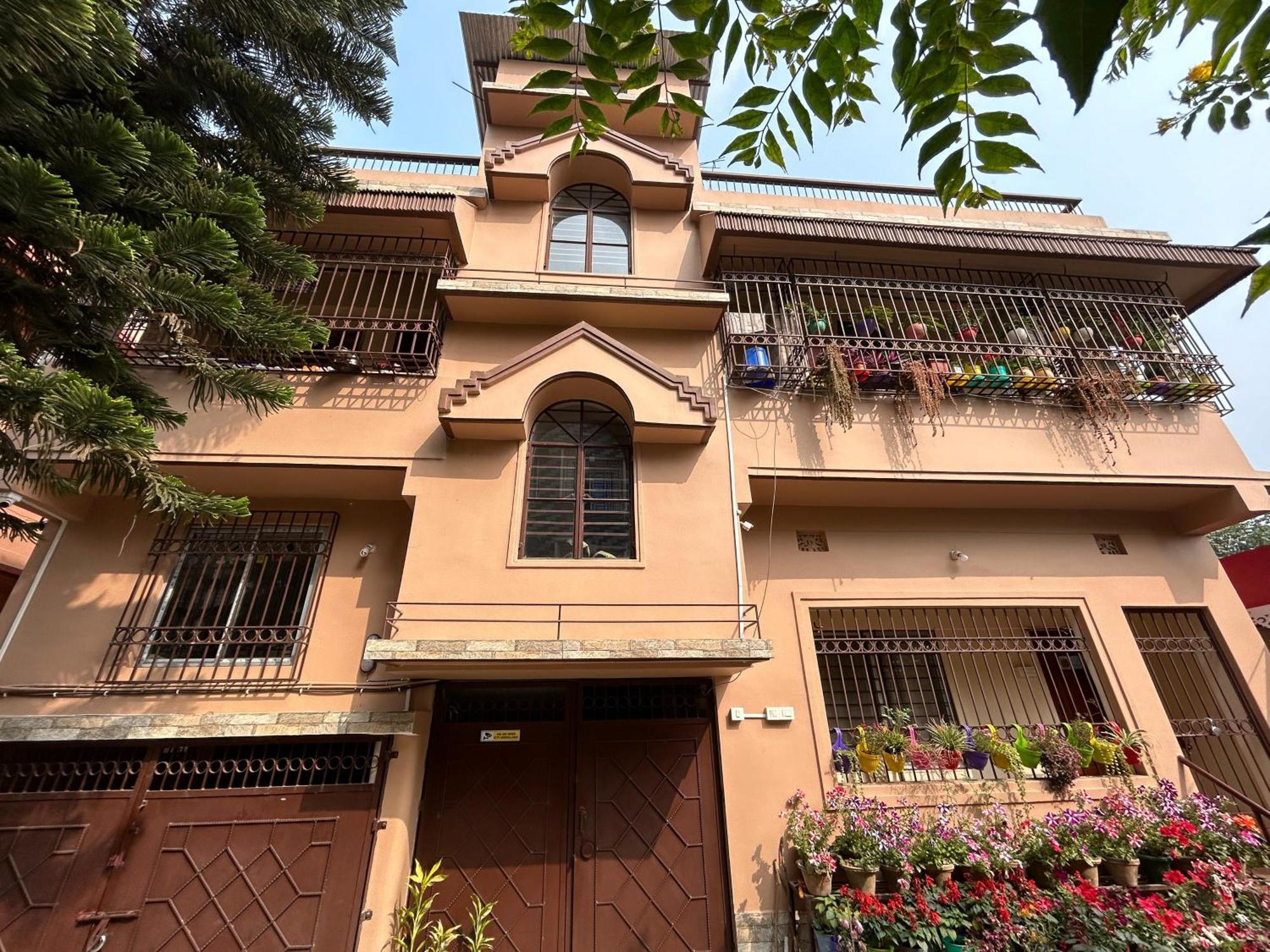 Mulaqat Homestay Siliguri Exterior foto